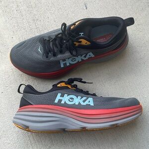 Size 13 Men’s Hoka Bondi 8